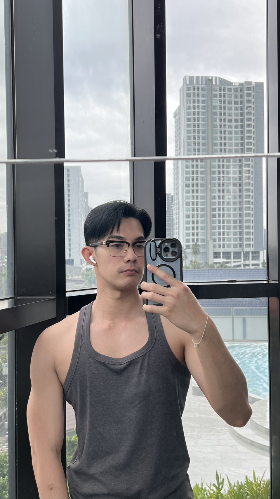 VIT · Male massage therapist · Mandel Spa · Bangkok (photo 3)